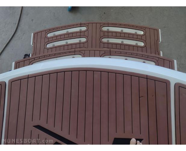 Carousel Thumb