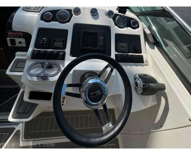 Ventura 350 2017 à venda em Caraguatatuba, São Paulo