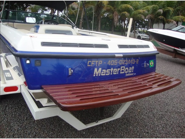 Lancha Pro Ski 590 - Master Boat ano 2004 - 2004