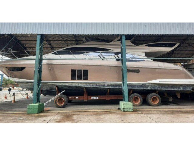Azimut 600 - 2017