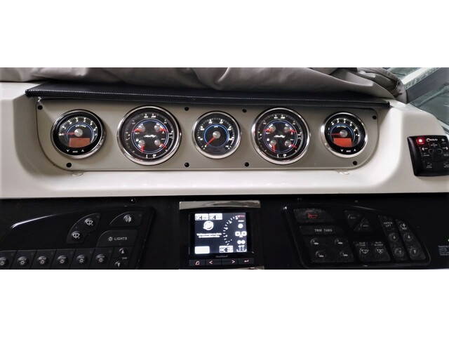 Sea Ray Sundancer 395 - 2015