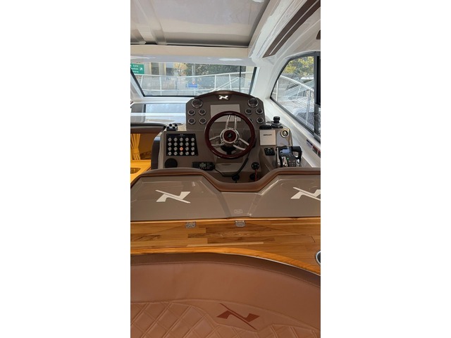Carousel Thumb