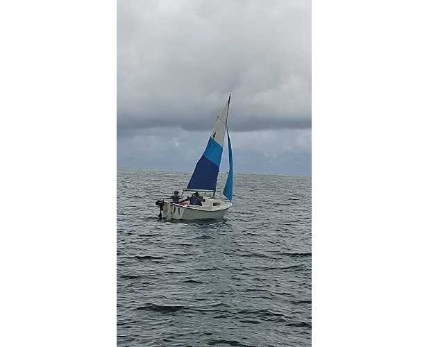 West Wight Potter AX 2005 à venda em Ubatuba, São Paulo